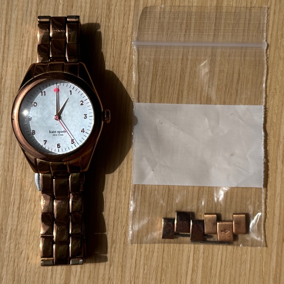 Kate Spade ♠️ Seaport Watch - Picture 2 of 4